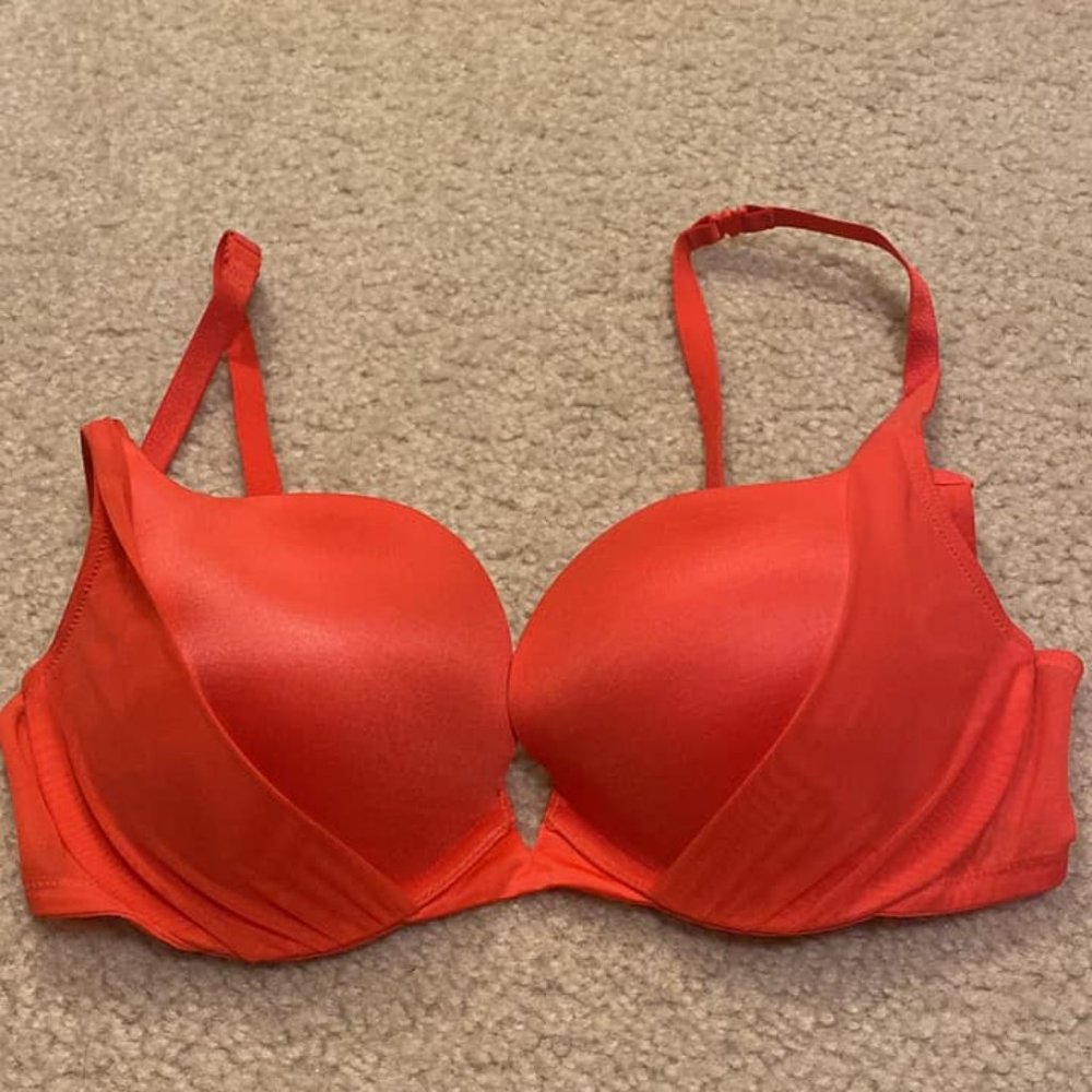 victoria secret bra 36c red demi padded, worn once